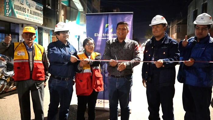 Electrocentro instala moderna iluminación en 25 cuadras del distrito de Chilca