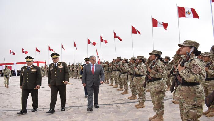 Ministro de Defensa remarca que el Gobierno promueve la unidad, el diálogo y la gobernabilidad