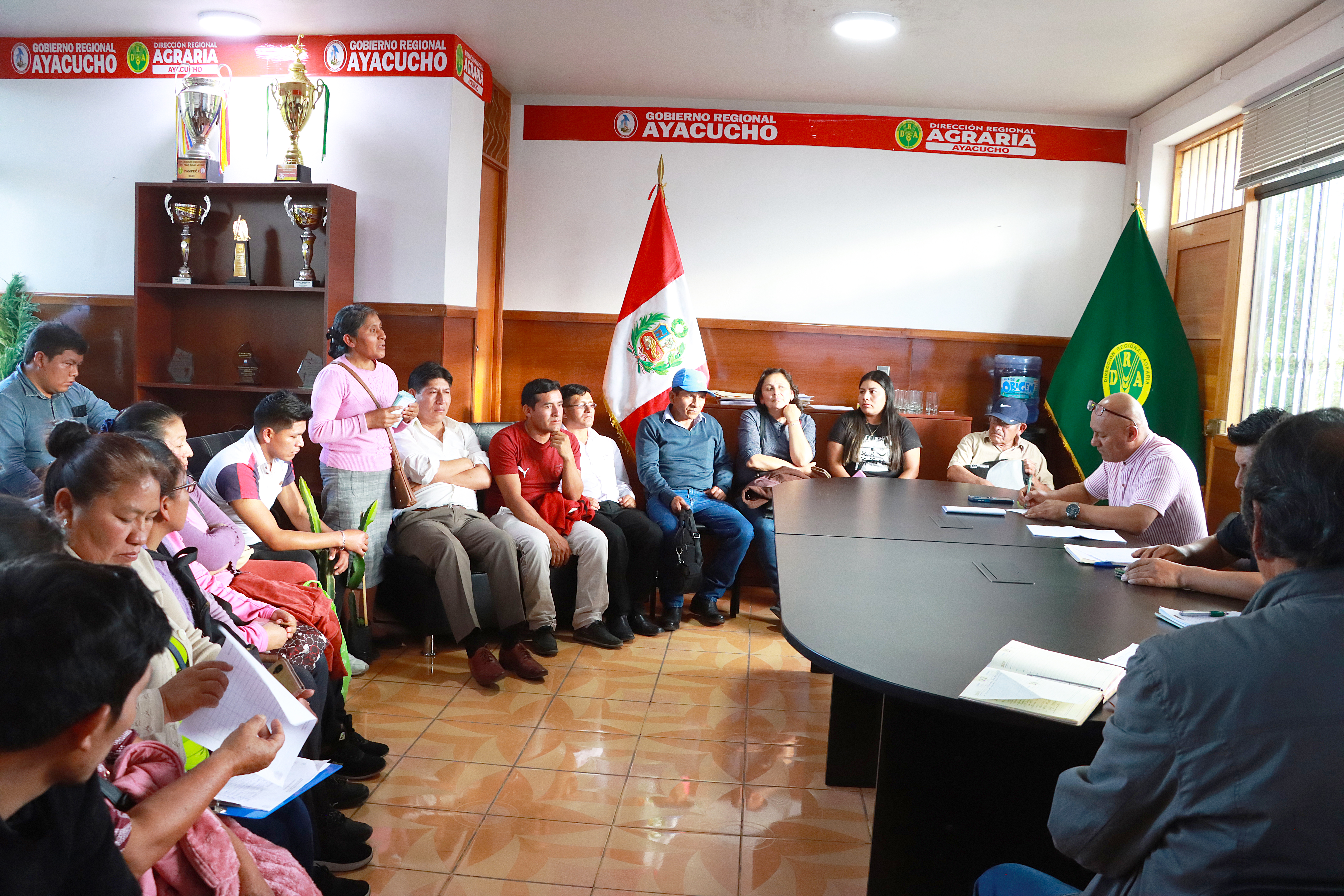 Titular de la DRA Ayacucho articula trabajos con organizaciones agrarias y agroindustriales