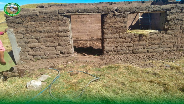 Asistencias Técnica en Construcción de Galpón de Gallinas