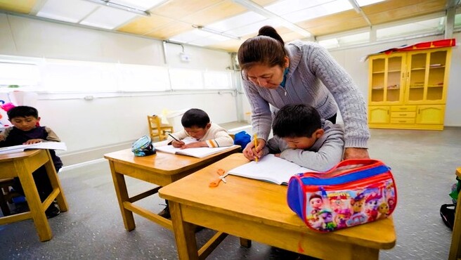 Minedu instaló 30 aulas modulares tipo heladas y 11 kits de pararrayos en 14 colegios del Cusco