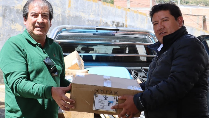 Imagen de entrega de kit de herramientas