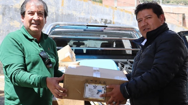 Imagen de entrega de kit de herramientas
