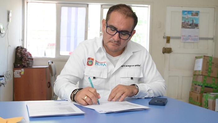 Firma con Llamkasun Perú