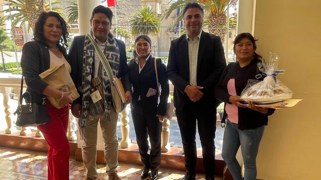 La visita de los Congresistas por la Región Junín fue un evento destacado, con la participación del alcalde provincial Walter Jiménez Jiménez, el Gerente Regional de Junín Economista Roy Tomas Gonzales Mayta y el Sub Gerente de Desarrollo Tarma de la Región Junín, Henry Rojas.