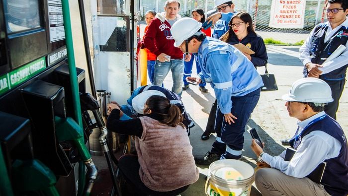 EN TRABAJO CONJUNTO, MUNICIPALIDAD DE SAN JERÓNIMO REALIZA OPERATIVO INOPINADO A GRIFOS.