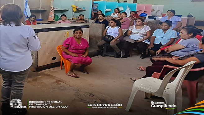 DRTPE Piura capacitó en Formalización Laboral a Comerciantes del mercado Cura Mori