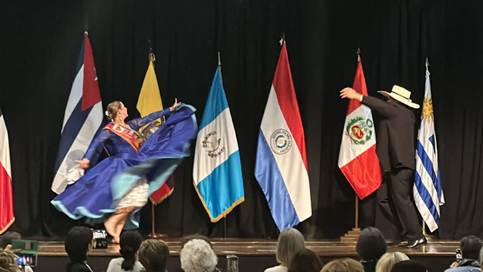 El Perú exhibe lo mejor de su artesanía y oferta turística en el “Latin American Day” de Canberra