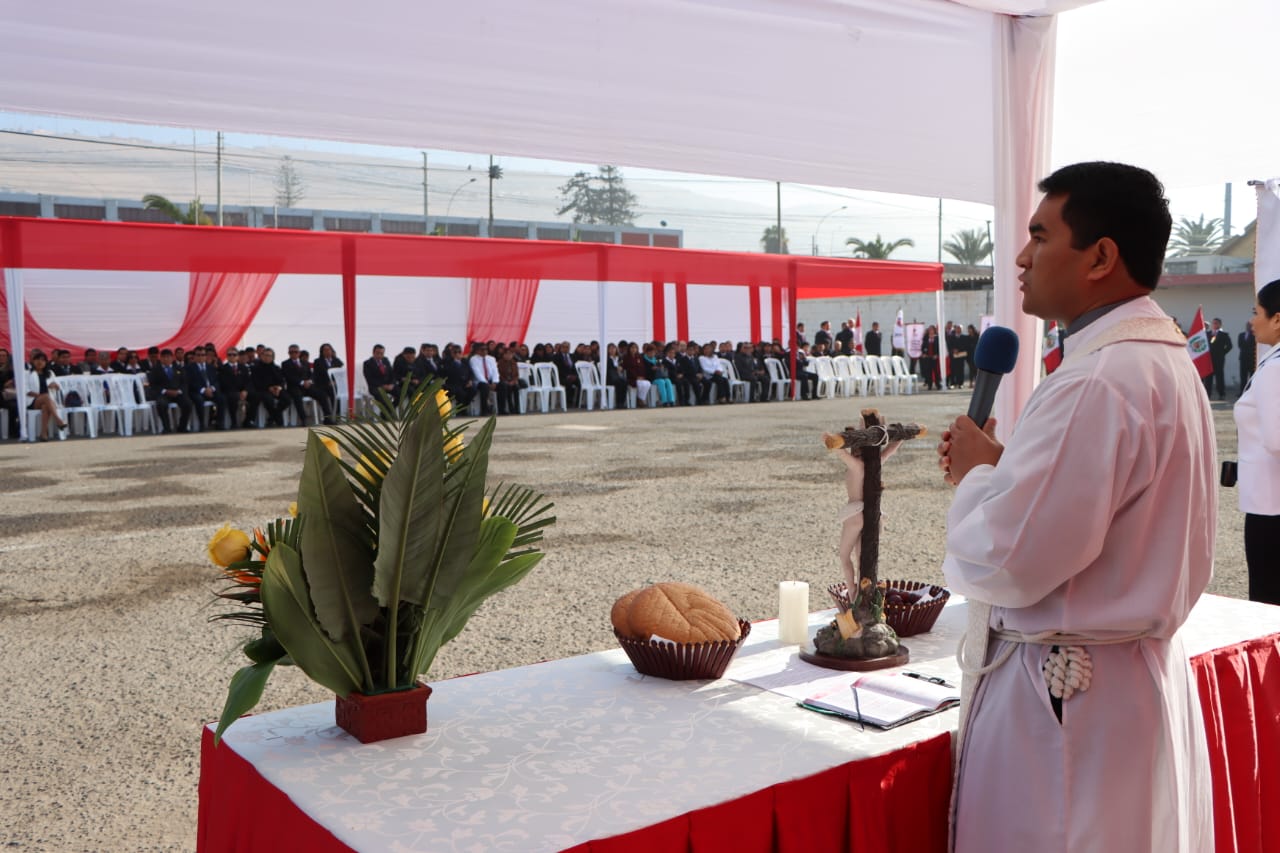 Servidores públicos del GRT conmemoran su día
