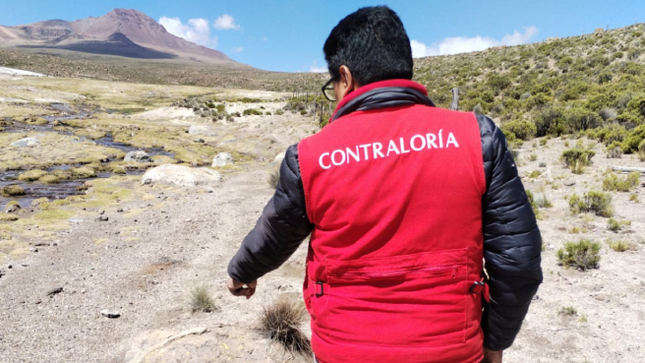  La Contraloría General de la República identificó riesgos en la ejecución del componente 1 del proyecto: “Mejoramiento y Ampliación de la provisión de agua para desarrollo agrícola en el valle de Tacna – Vilavilani – Fase II”, al detectar el inadecuado uso de fondos para contrataciones, autorización de viáticos, adquisición de pasajes aéreos; lo cual podría causar un perjuicio económico para el Estado. 