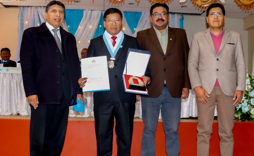El Concejo Municipal saluda a la Sociedad de Beneficencia Pública de Puno por su CLXXV Aniversario institucional