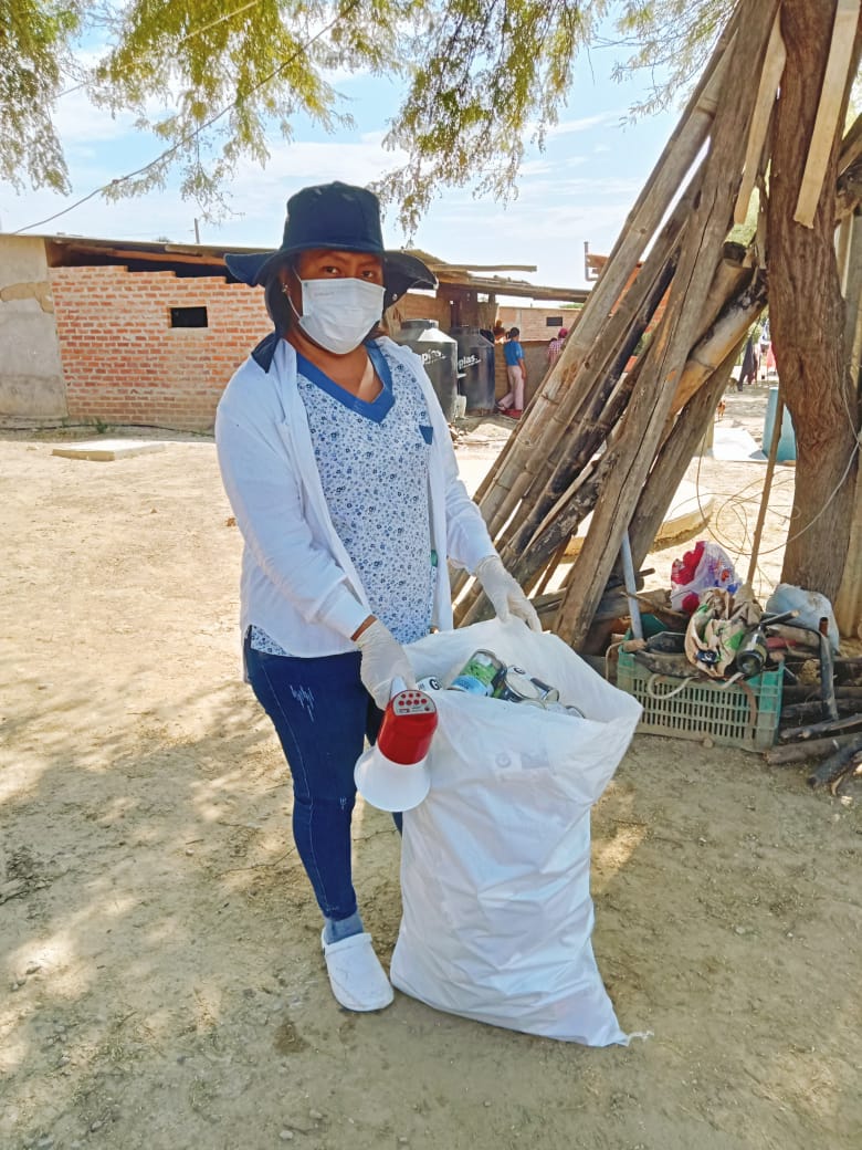 Salud elimina criaderos de zancudos en dos toneladas de basura
