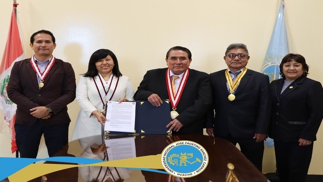 La UNJFSC fortaleciendo sus lazos institucionales firmó un importante convenio de cooperación con el Colegio de Nutricionistas del Perú por un período de 2 años. 