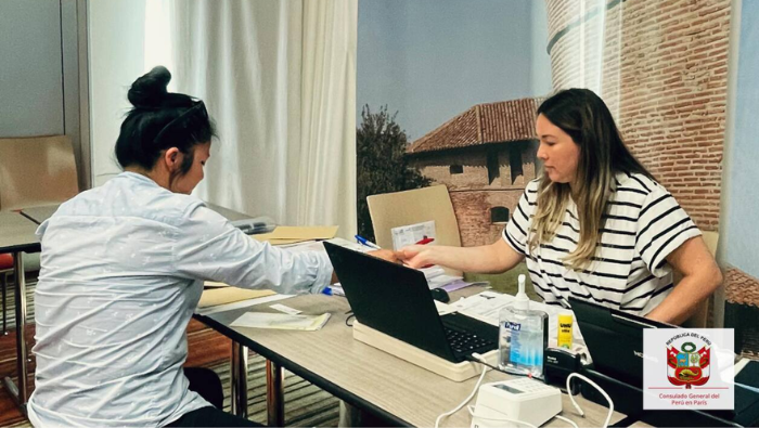 Consulado General del Perú en París acerca sus servicios a connacionales en Toulouse