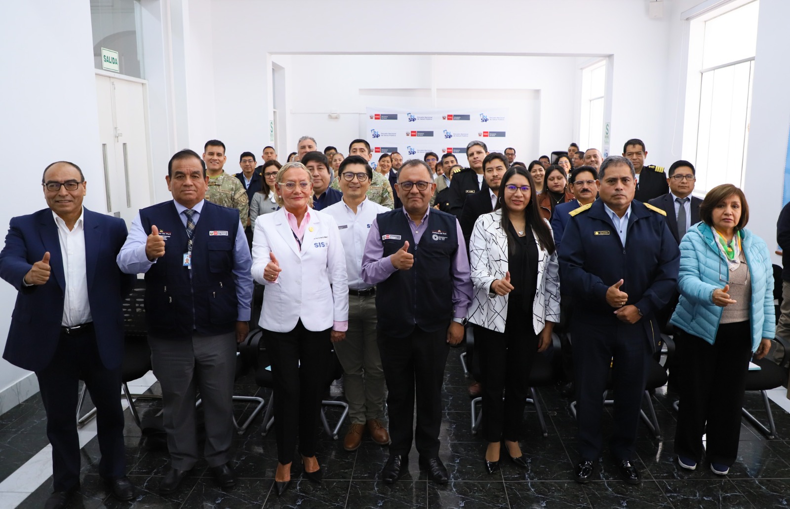 Participantes del Taller de Gestión de la Información de Prestaciones a través del FUA y ARFSIS web: registro, auditoría, control del gasto y transparencia en el Seguro Integral de Salud y las IPRESS que atienden a los asegurados a nivel nacional.