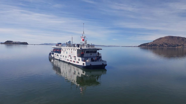 Puno: buque PIAS Lago Titicaca I inicia recorrido en beneficio de las comunidades más alejadas de la región