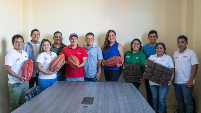 Ucayali: Cooperativas promovidas por Devida venderán 40 toneladas de cacao a empresa chocolatera