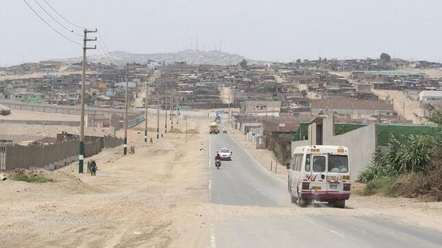 La Contraloría General alertó el riesgo de retraso en la implementación del proyecto para el nuevo Hospital Ventanilla en el Callao, en perjuicio de la población beneficiaria, debido a que el Programa Nacional de Inversiones en Salud (PRONIS) no cuenta con la disponibilidad presupuestal suficiente para la elaboración y supervisión del expediente técnico, cuya culminación está prevista para este año según el plan de trabajo aprobado.