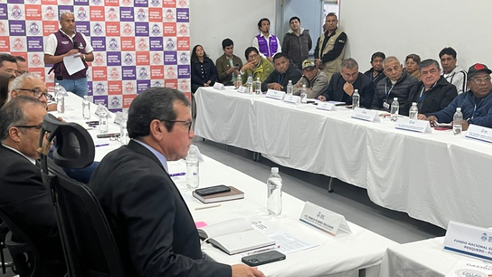 Con éxito culminó mesa de trabajo realizada entre pescadores artesanales y autoridades marítimas