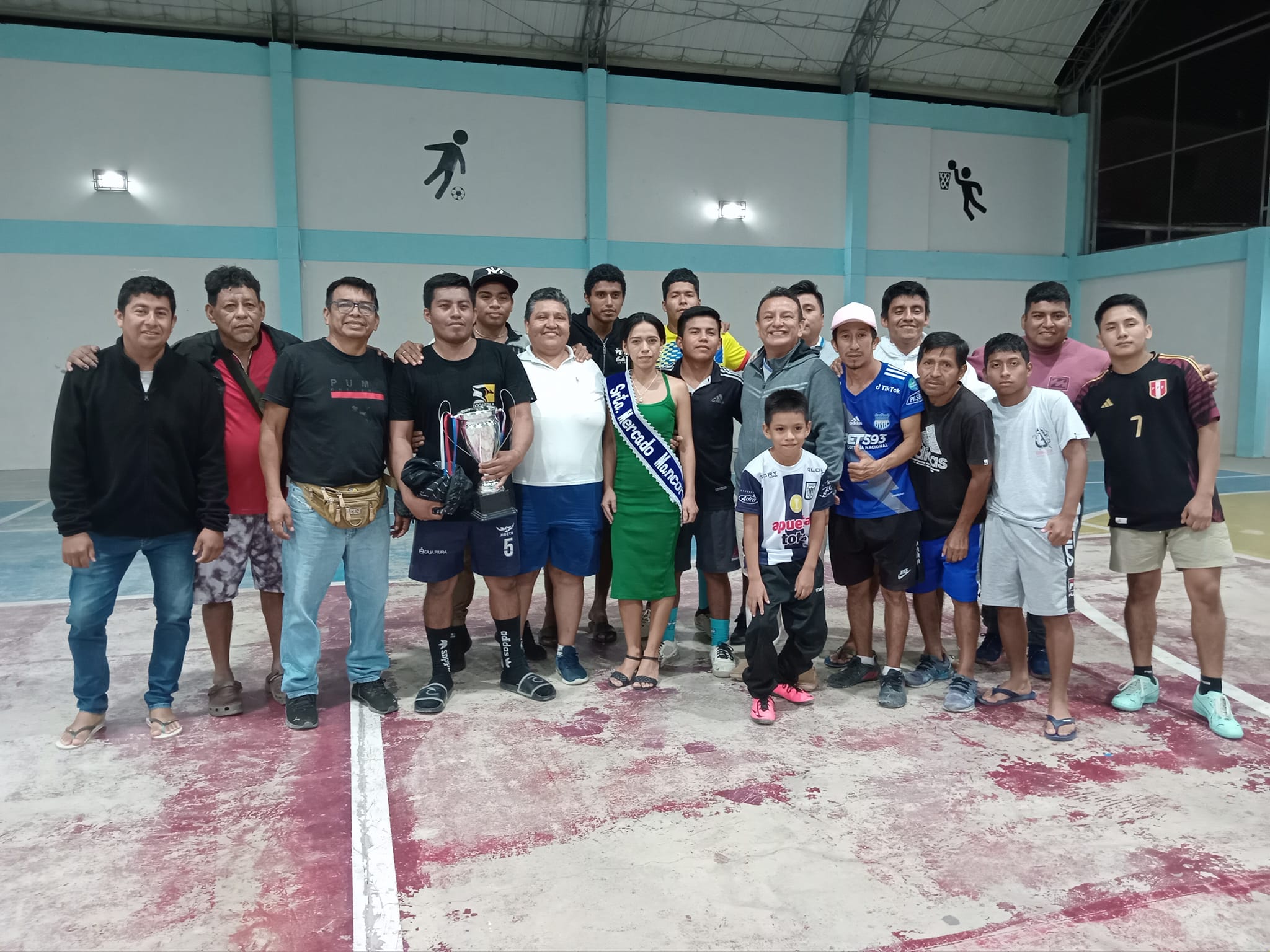 Campeonato Relámpago por aniversario del Mercado Municipal de Máncora