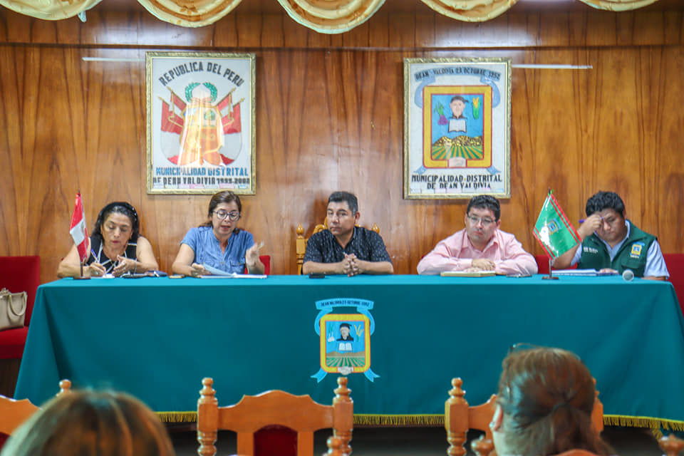 directores de instituciones educativas