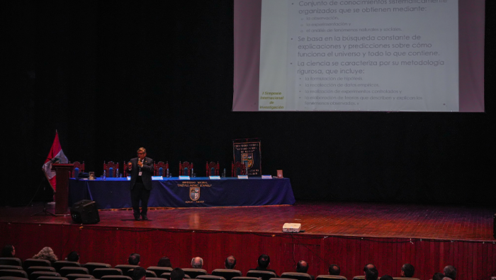 FEC-Unasam inició simposio internacional