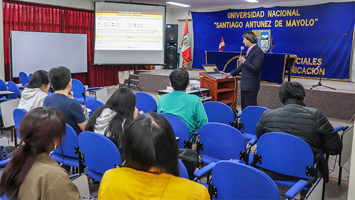 Ponencia "Writing Style and Grammar Based on the 7th apa Standards"