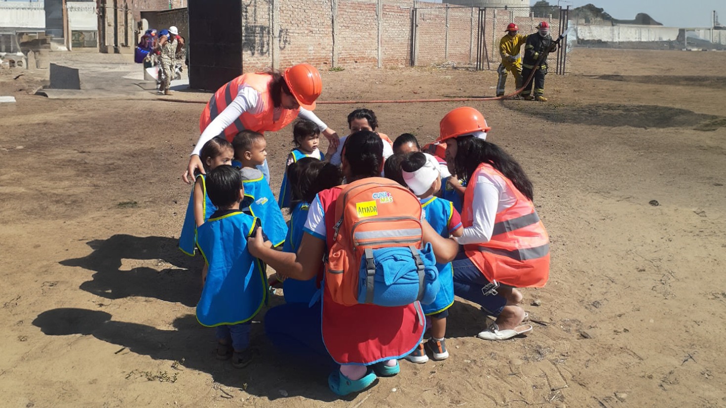 Cuna Más participa de simulacro multipeligo 2024