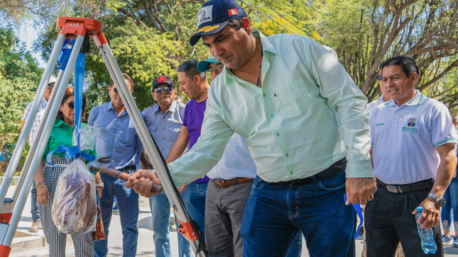 GORE: Más de 17 mil vecinos de Miraflores con calles remozadas