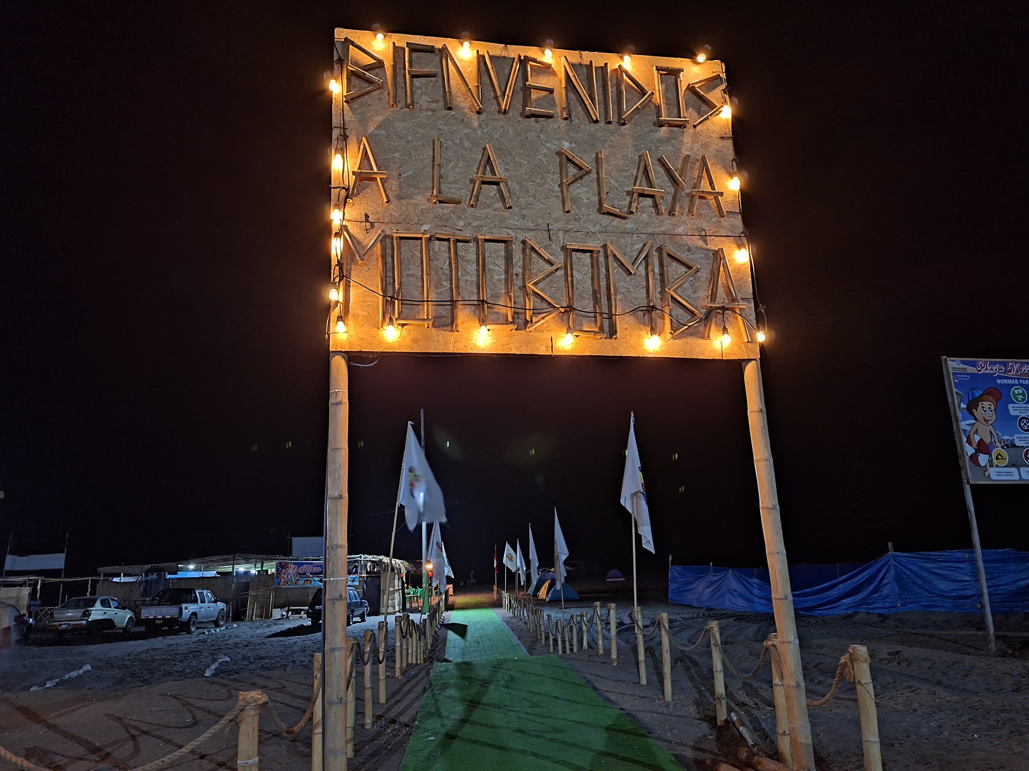  "AUTOCINEMA" 