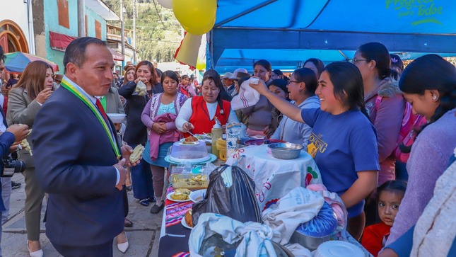 𝐓𝐫𝐚𝐛𝐚𝐣𝐚𝐧𝐝𝐨 𝐩𝐚𝐫𝐚 𝐞𝐥 𝐩𝐫𝐨𝐠𝐫𝐞𝐬𝐨 𝐝𝐞 𝐭𝐨𝐝𝐨𝐬