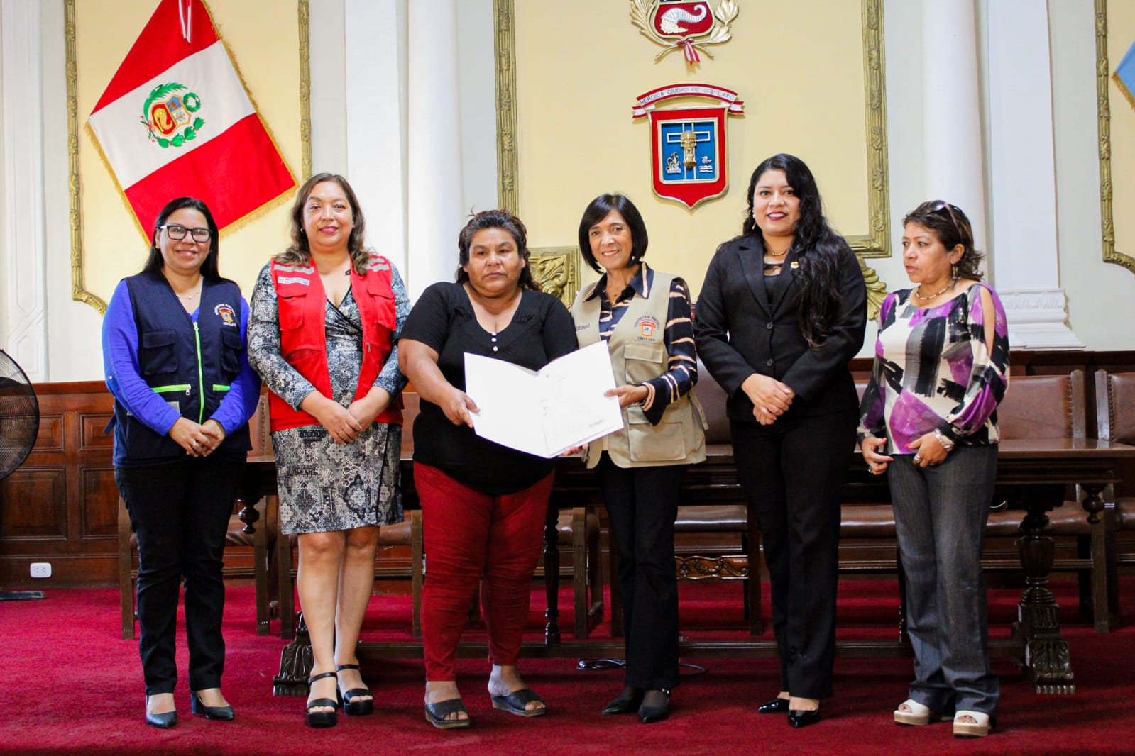 ALCALDESA Y DIRECTIVOS