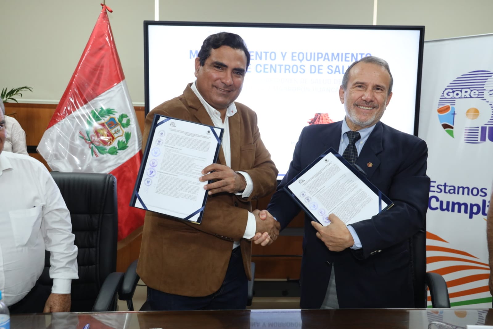 GORE y Plan Binacional mejorarán y equiparán trece centros de salud