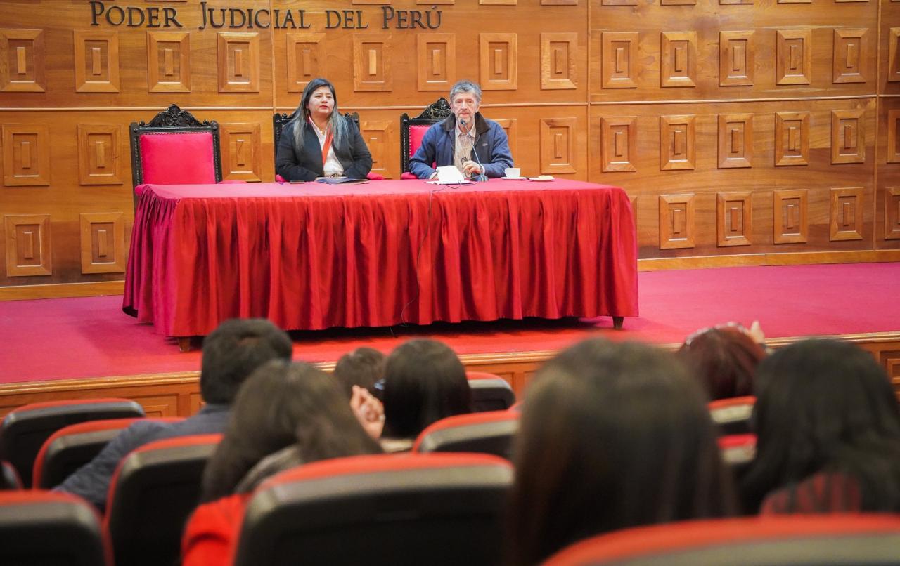 Operadores de Justicia Penal fortalecen capacidades con curso especializado de lucha contra la corrupción