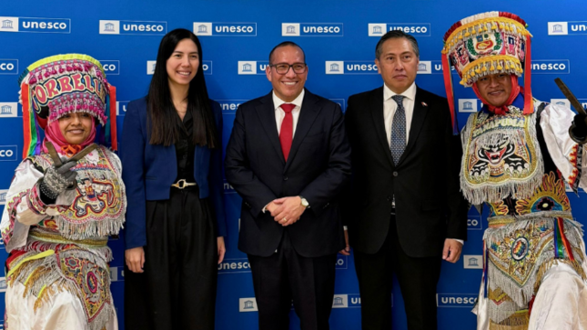 Representación peruana ante la Unesco inaugura exposición “Qhapaq Ñan: El Gran Camino Inca” en París