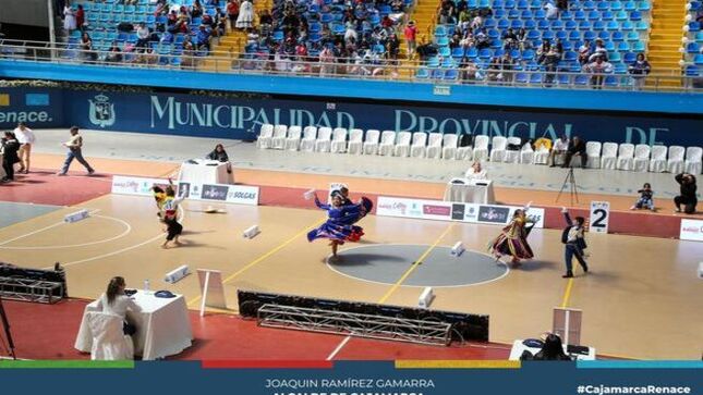 🥰Ven y disfruta del talento novel y nacional en este concurso de marinera por Corpus Christi. ¡Te esperamos en el coliseo Qhapaq Ñan, todavía continúa la competencia! 