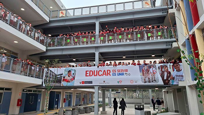 Minedu entrega Escuela Bicentenario 1235 Unión Latinoamericana en La Molina
