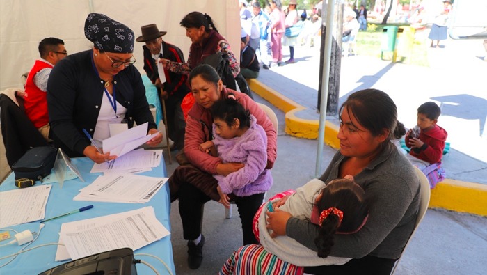 Más de 11 mil personas fueron atendidas en Ayacucho en los dos primeros días de la campaña cívica de las FF.AA.