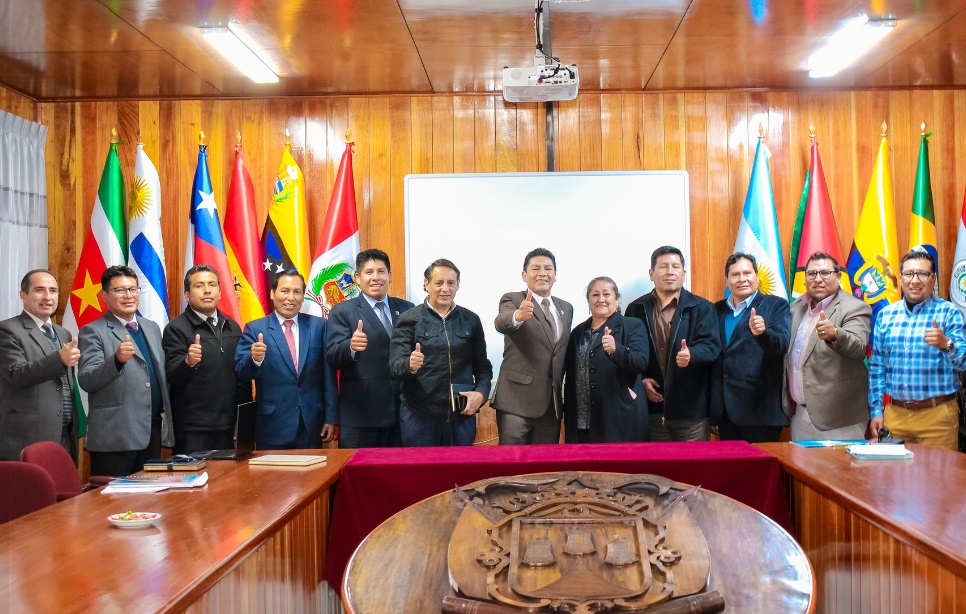 Promoviendo tradiciones: Comisión candelaria realiza coordinaciones para la Festividad Virgen de la Candelaria 2025 en Europa