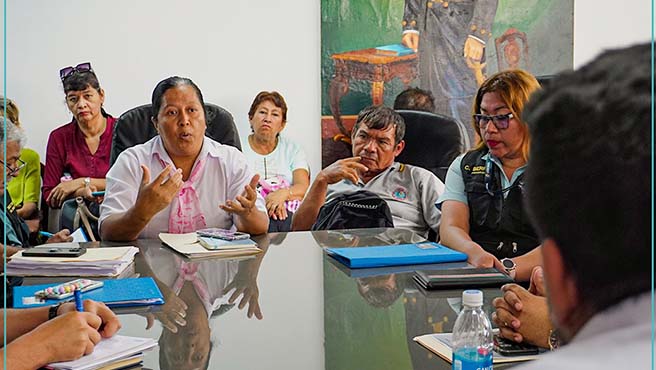 JUVECO de Isabel Barreto II Etapa y autoridades del sector educación acuerdan reubicar colegio