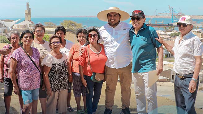 Alcalde Pedro Cuadros visitó tres sectores vulnerables en temporada de lluvias de la zona baja de Paita