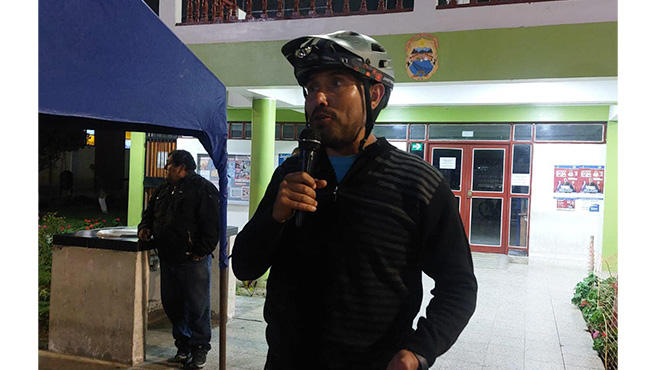 Los Cleteros recorren las calles de nuestra ciudad en el Dia Mundial de la Bicicleta.
