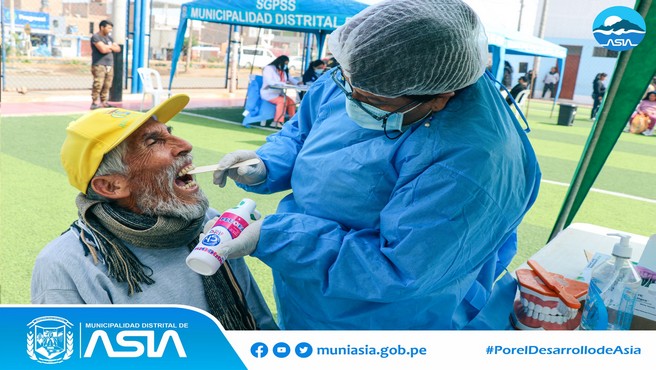 La Municipalidad Distrital de Asia, liderada por nuestro alcalde Isaias Alcántara Malásquez  a través de la Sub Gerencia de Programas Sociales, realizaron una gran campaña médica gratuita, dirigida a todos los pobladores de nuestro Distrito de Asia.
Esta campaña de salud se ejecutó con el apoyo de la Microred Asia-Coayllo, quienes ofrecieron los servicios de psicología, medicina general, odontología, nutrición, enfermería, obstetricia, toma de presión y glucosa, entre otros.
De esta manera, la actual gestión municipal mantiene su compromiso de velar por el bienestar de la salud de nuestros vecinos, brindándoles servicios especializados de manera gratuita.
#MunicipalidadDistritalDeAsia
#PorelDesarrollodeAsia
#IsaiasAlcantaraAlcaldedeAsia