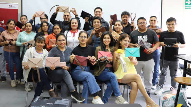 Foto de los trabajos realizando por personal del CITEccal Trujillo
