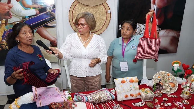 Artesana sechurana