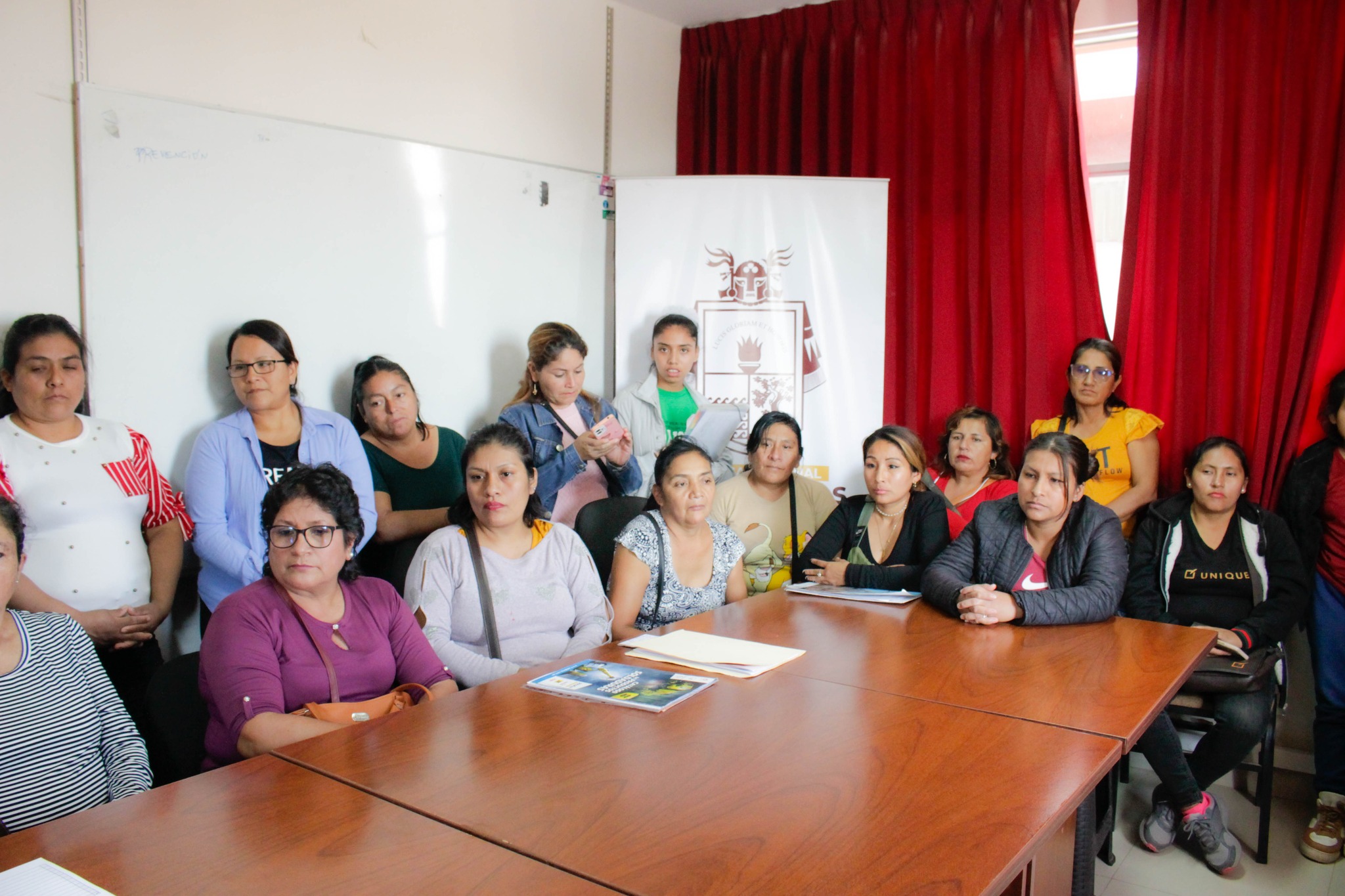 Se reúnen con representantes de Ollitas Comunes