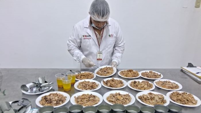 Liberación de alimentos antes de su distribución