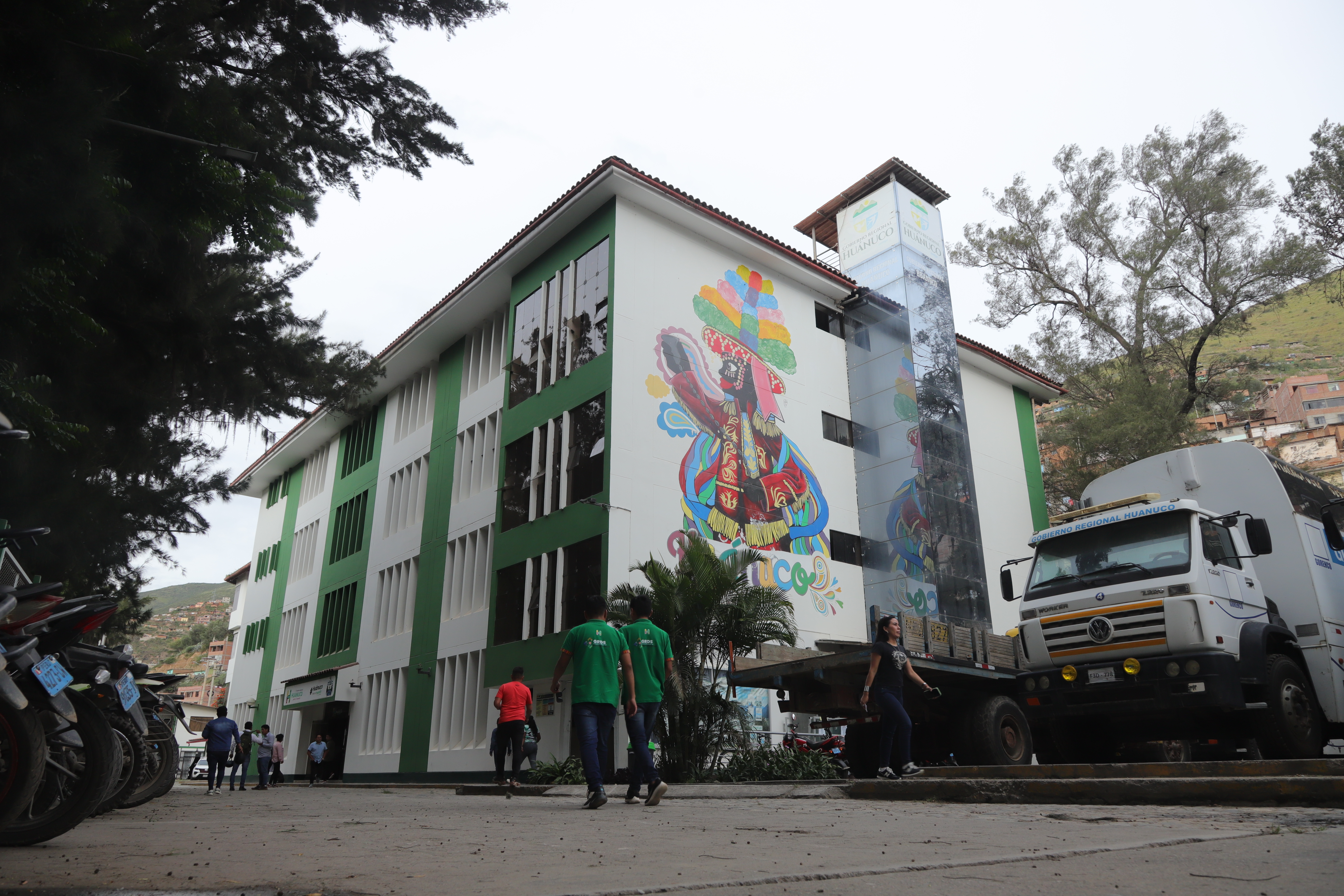 FOTO DE LA SEDE REGIONAL DEL GOBIERNO REGIONAL HUÁUCO