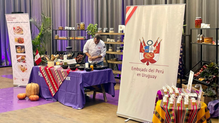El Perú destaca en el festival gastronómico “Ollas del Mundo 2024” de Uruguay