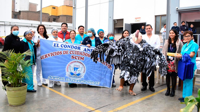 El segundo lugar fue para el Cóndor Andino del Servicio de Cuidados Intensivos Maternos